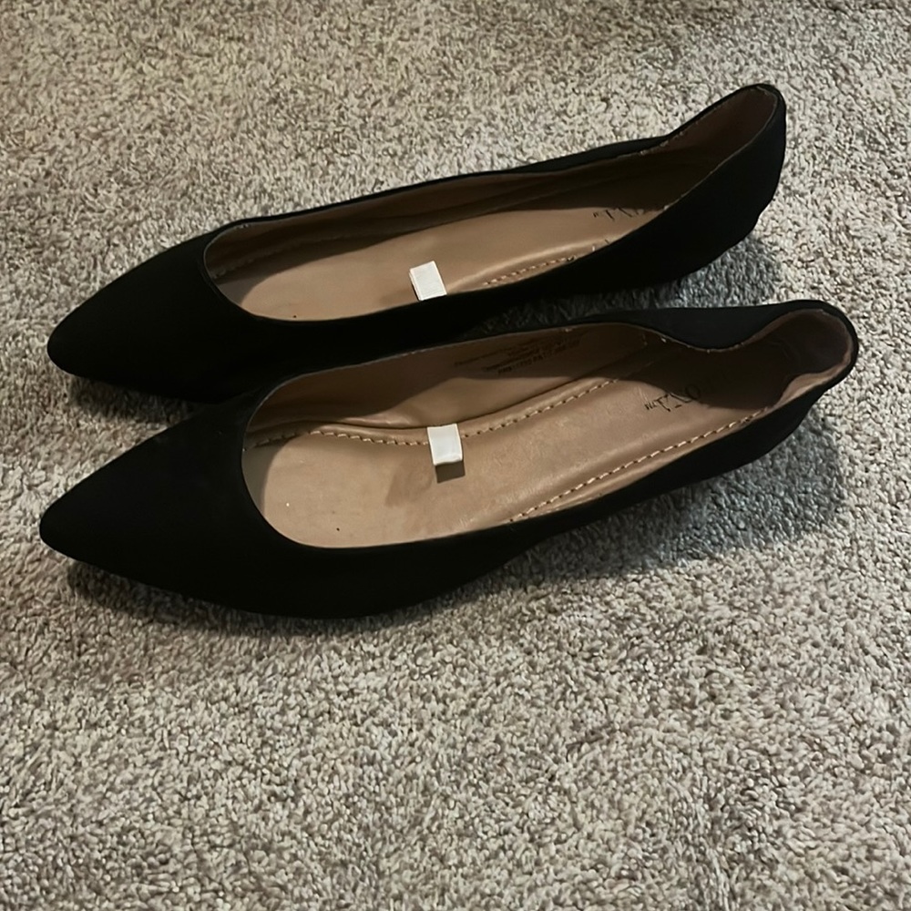 Pointed flats